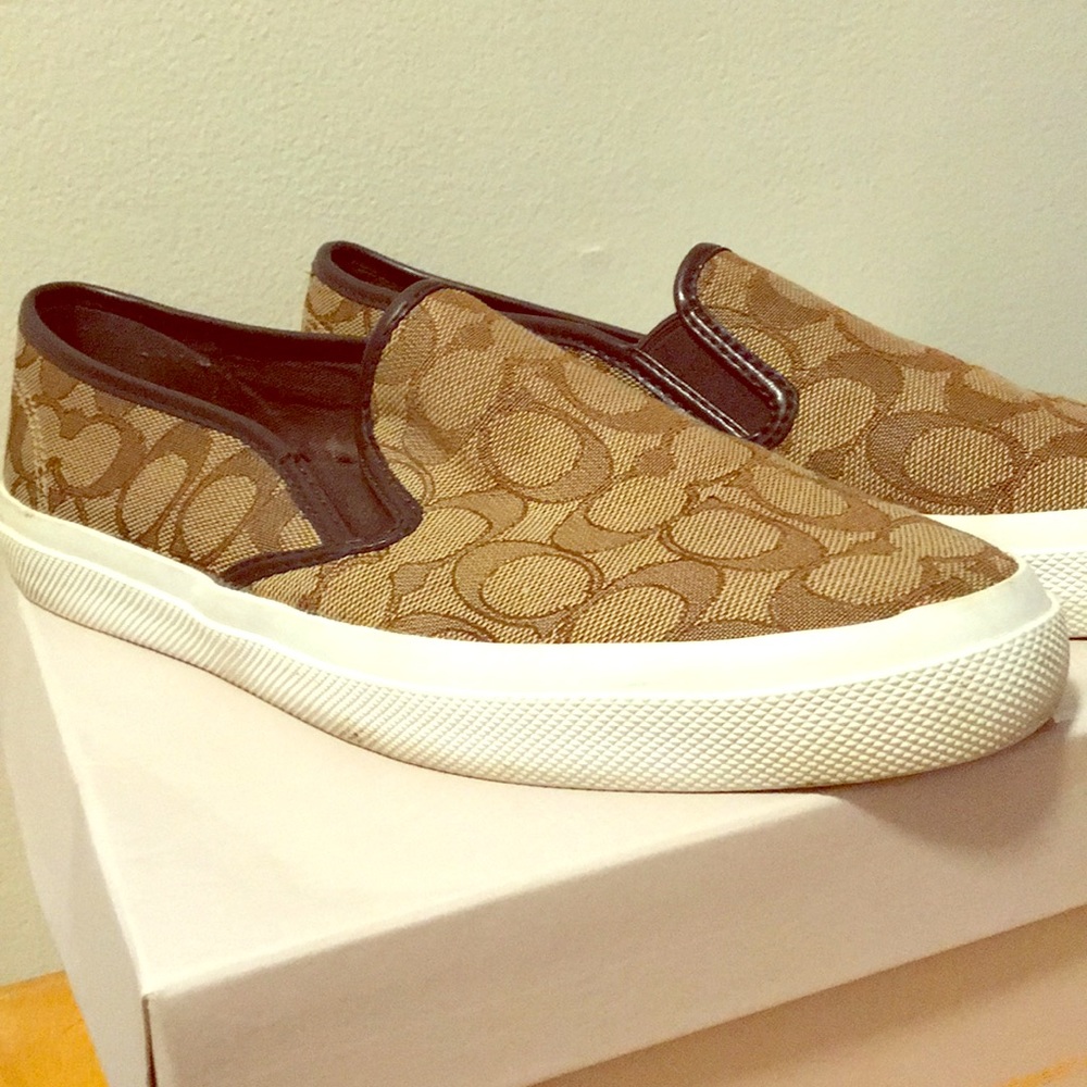 Authentic Coach Casual Shoe